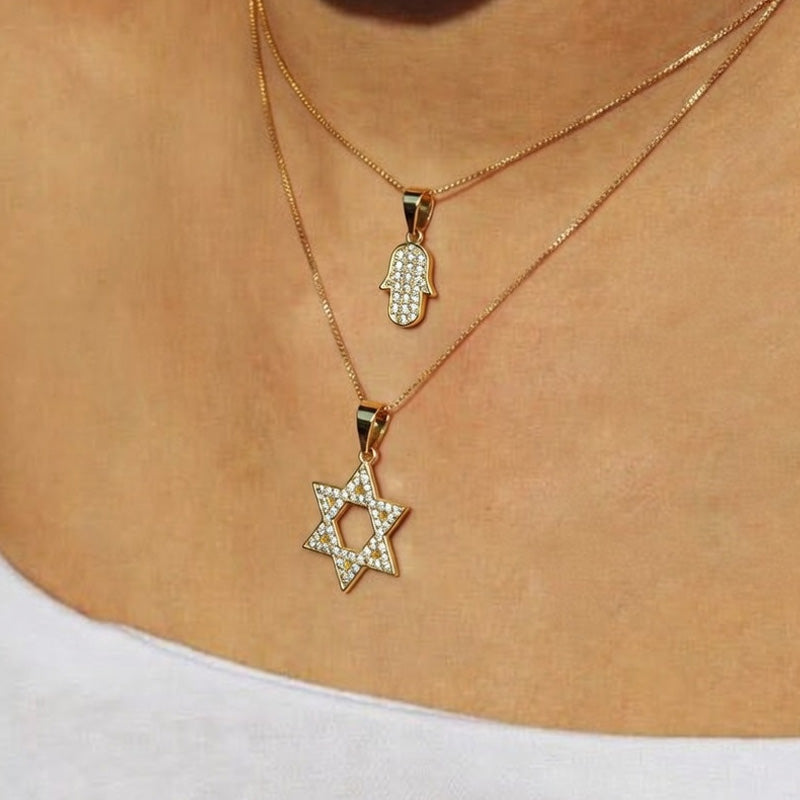 שרשרת מגן דוד או חמסה זהב – איזו מתנה מושלמת עבורך?