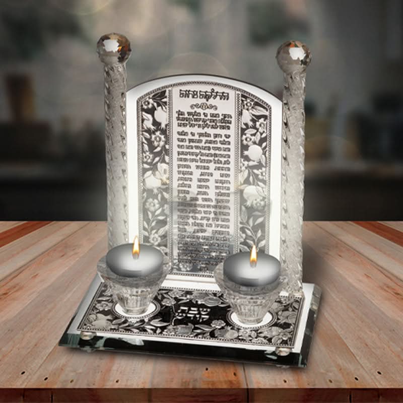 פמוטי שבת מיציקת קריסטל "הדלקת נרות" (24 ס"מ), עיטורי ירושלים