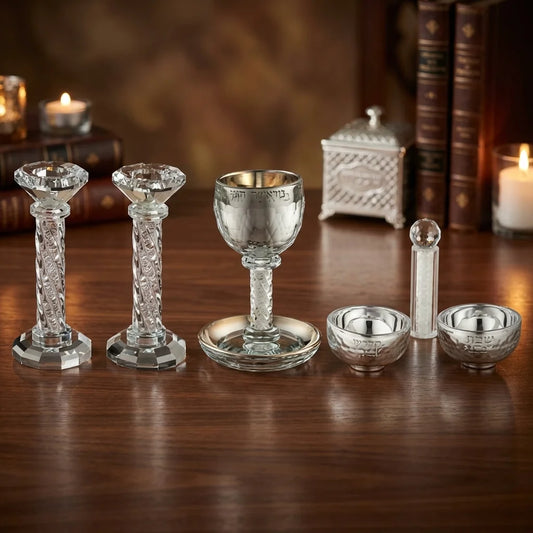 סט גביע קידוש + פמוטים + מלחייה מקריסטל עם אבנים