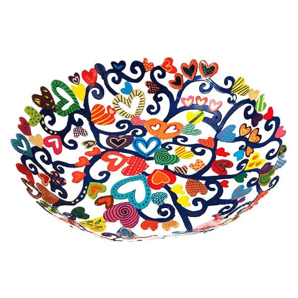 קערה גדולה ( 35*40*6 ס"מ ) בחיתוך לייזר + ציור יד לבבות צבעוניים מהממים! ממתכת העשויה מעשרות פרפרים ופרחים צבעוניים בחיתוך לייזר מדויק וצביעה ידנית. פריט גדול ייחודי - ע"י האמן הירושלמי יאיר עמנואל.