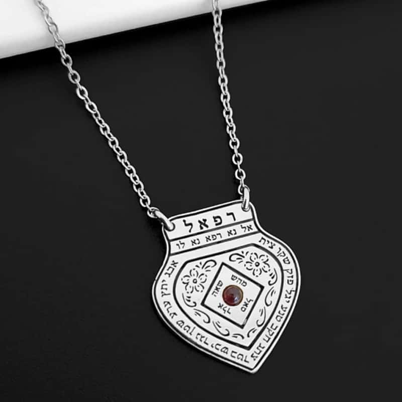 ืฉืจืฉืจืช "ืงืืข ืืืื ืจืคืื" ืขื ืชืคืืืช ืื ื ืืื ืืืกืฃ 925 ืื ืืจืืก ืฆืืคืื ืืื ืืืืจ ืืืฆืข ืืชืจ ืืชื ืืช ืืฉืจืื