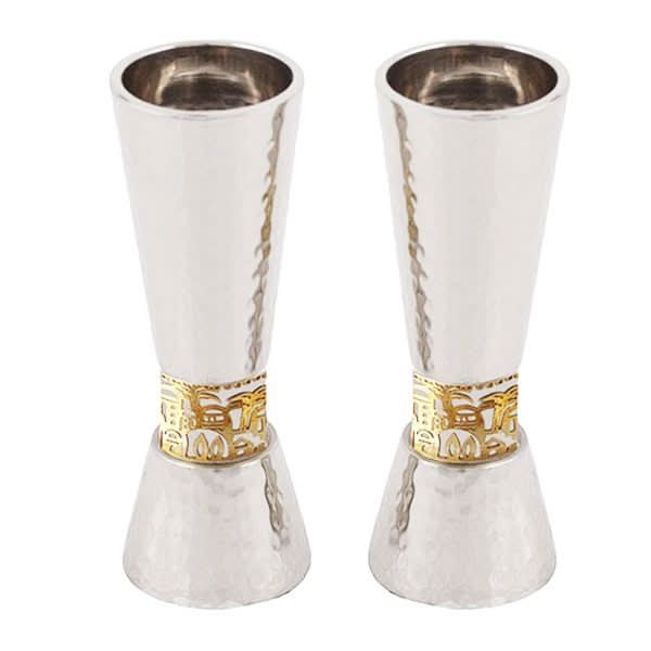 זוג פמוטי "עיטורי ירושלים" מהודרים ( 14.5 * 5 ס"מ ) ממתכת מרוקעת בגימור מט ועיטורי ירושלים מוזהבים סביב - מעוצב ומיוצר ע"י אמן יאיר עמנואל.