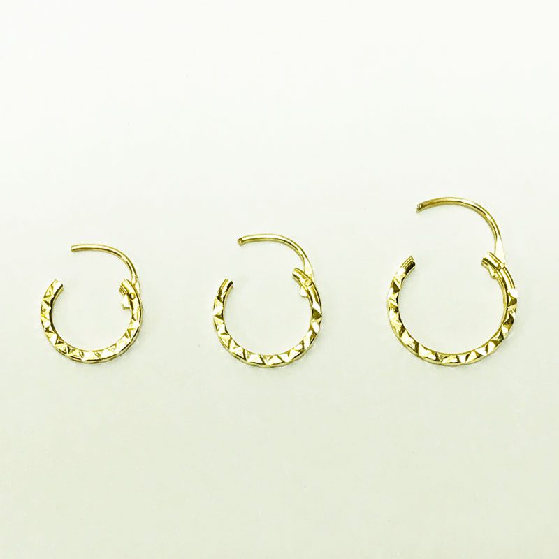 14k yellow gold nose ring "Helix" with sparkling cuts (diameter 8.5-8 mm)