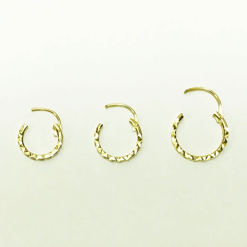 14k yellow gold "Helix" nose ring with sparkling cuts (diameter 9-9.5 mm)
