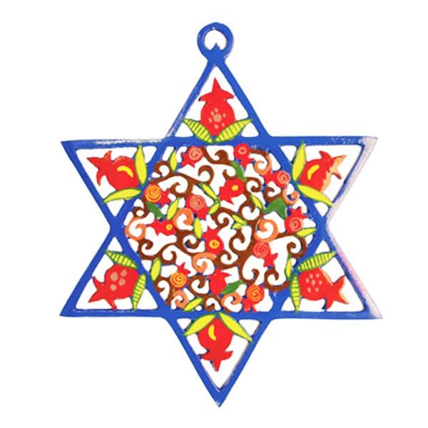 מתלה מגן דוד "רימונים" מרשים ( 15 * 16 ס"מ ) ממתכת בחיתוך לייזר צבועה ביד בצבע כחול. חיתוך מדויק של רימונים- מעוצב ומיוצר ע"י יאיר עמנואל. המגן דוד עשויה מתכת בחיתוך לייזר וממצוירת בצבעי אקריליק בציור יד. מחירי מבצע מיוחדים באתר מתנות ישראל