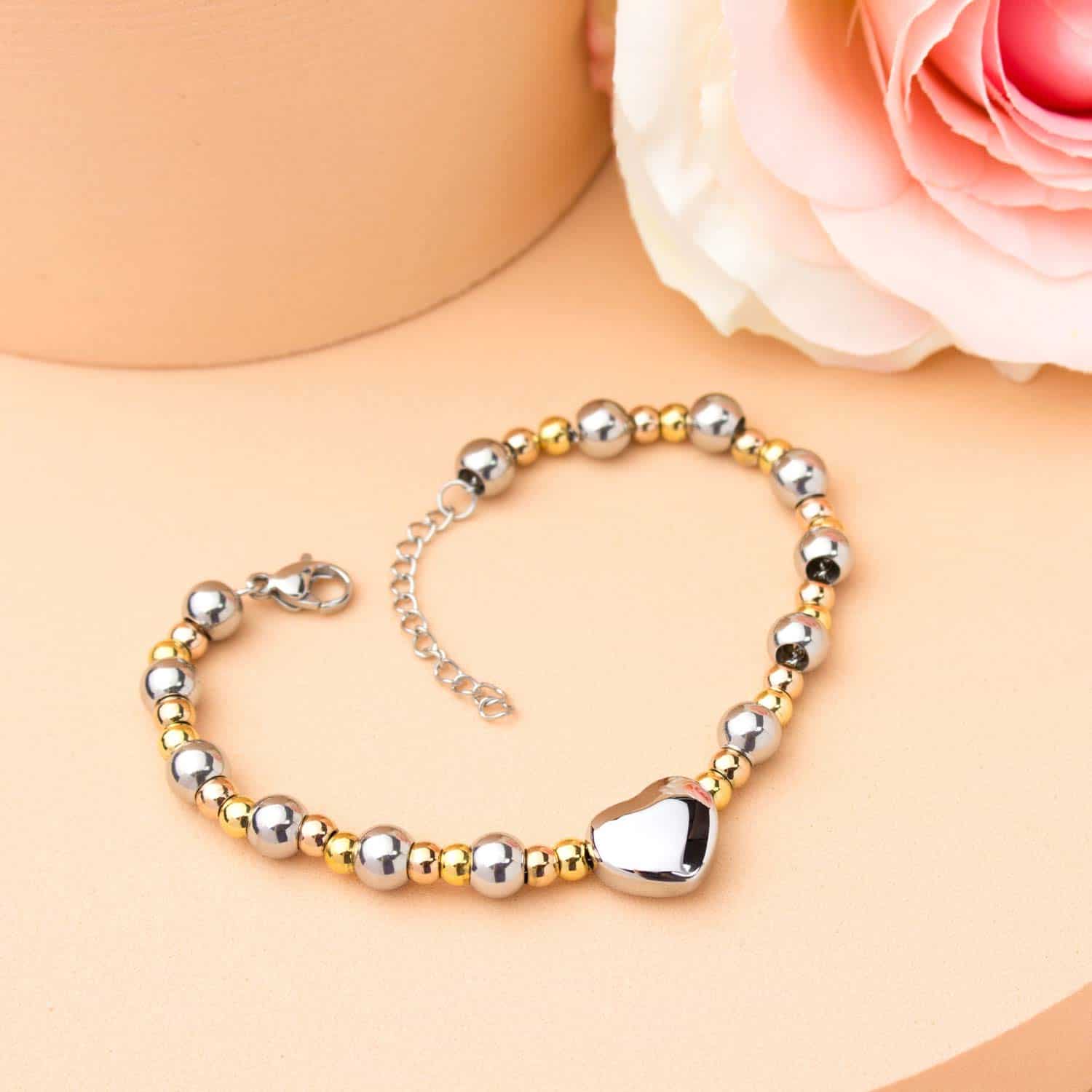 בחירת מתנה ליום האהבה