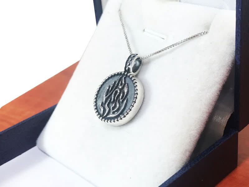 925 Silver Mezuzah Amulet Necklace "My Fire" (1.9 cm) Round Open