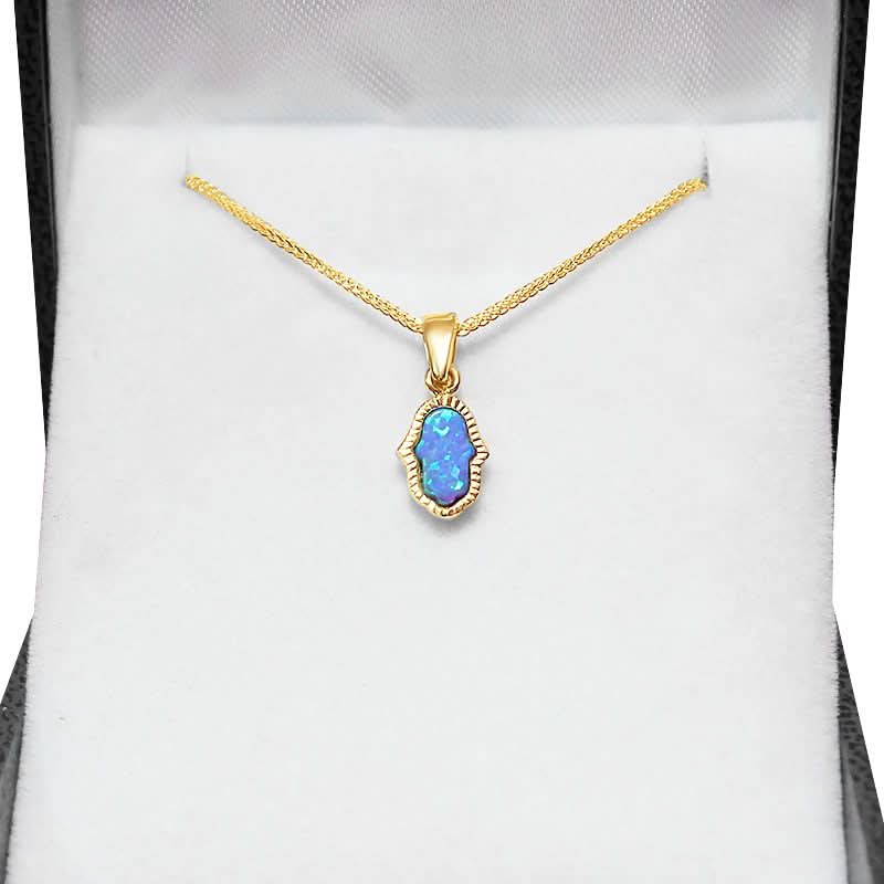 תליון חמסה קטנה (1.2*0.7 ס"מ) מזהב צהוב 14 קראט עם אבן אופל