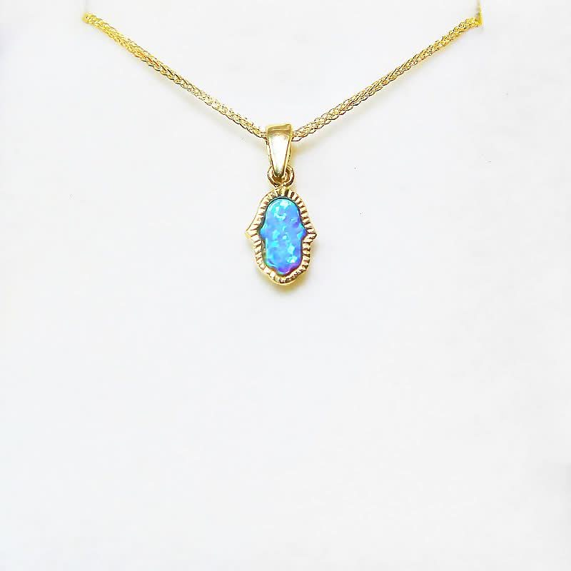 תליון חמסה קטנה (1.2*0.7 ס"מ) מזהב צהוב 14 קראט עם אבן אופל