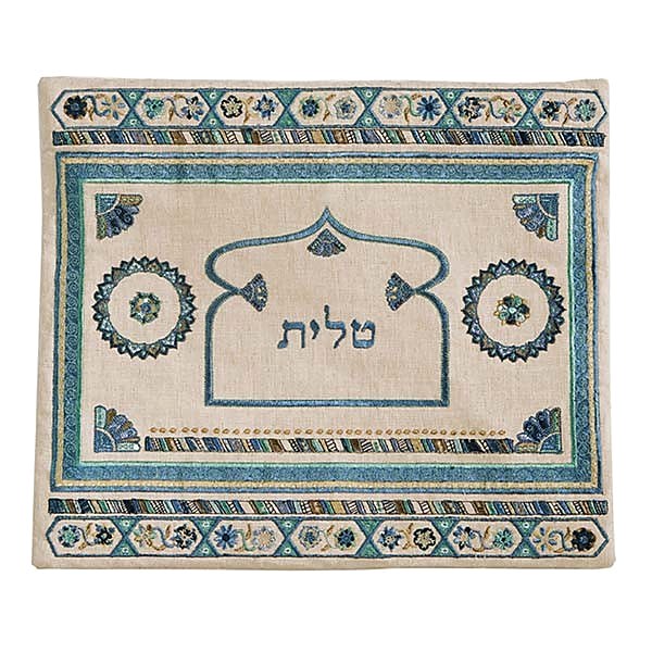 תיק טלית פשתן ורקמה "שער" כחול וטורקיז – שער מקושת ורוזטות ברקמה כחולה על פשתן טבעי, יאיר עמנואל