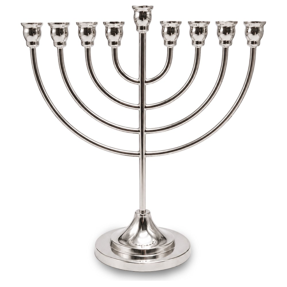 חנוכייה קלאסית ממתכת בציפוי כסף עם קנים מעוגלים – חנוכייה קלאסית ממתכת בציפוי כסף עם קנים מעוגלים, עיצוב ארט יודאיקה
