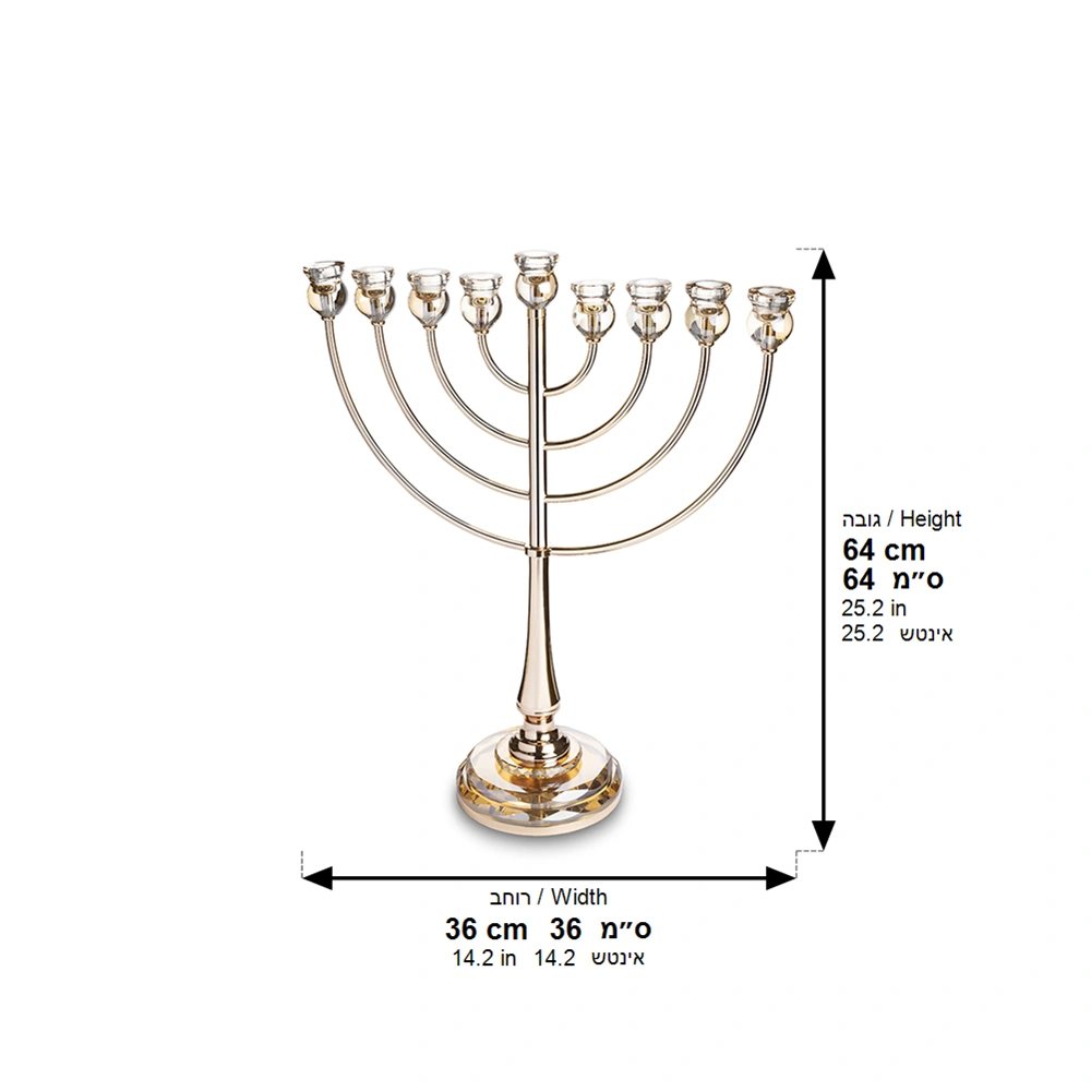 חנוכייה מהודרת "אור הזהב" בגימור זהב עם כוסות קריסטל ובסיס קריסטל – תמונת מידות: 64 ס"מ