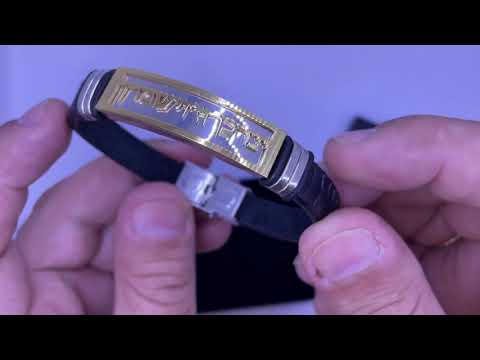 צמיד "יברכך ה וישמרך" פלטת סטיל עם ציפוי זהב רצועות עור שחור (21 ס"מ, ניתן לקיצור)