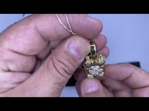 שרשרת ספר תורה גדול (4.5* 2.2 ס"מ) נפתח מכסף 925 עם ציפוי זהב (דו-צבעי), קריסטלים צבעוניים