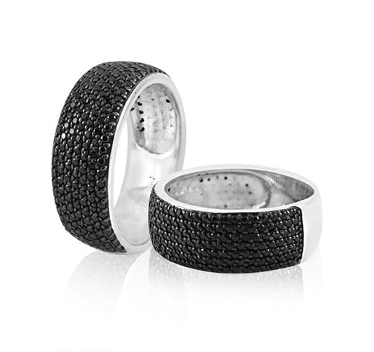 טבעת מכסף 925 משובצת קריסטלים שחורים עם ציפוי רודיום