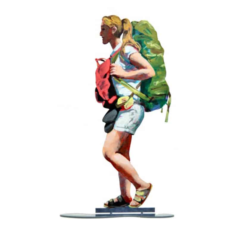 סטנד "תרמילאית עולמית" (41.5*20 ס"מ) הדפס צבעוני על מתכת. מעוצב ומיוצר ע"י האמן דוד גרשטיין. מחיר מבצע אתר מתנות ישראל