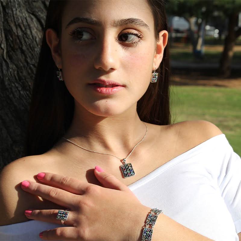 תכשיטי חושן – 12 שבטי ישראל על גופכם: המדריך המלא