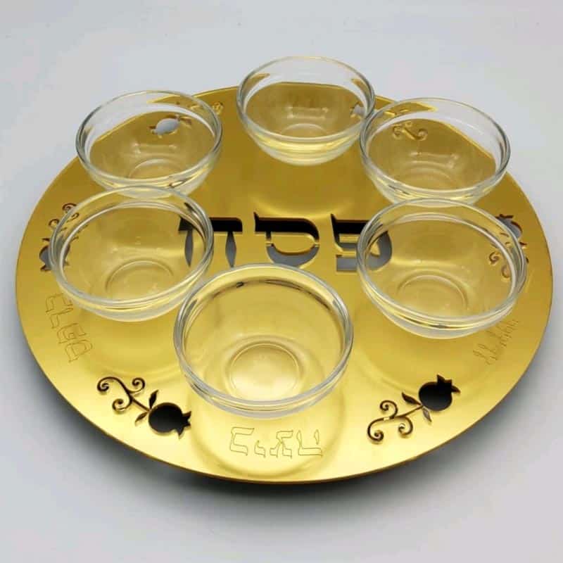 צלחות לליל הסדר