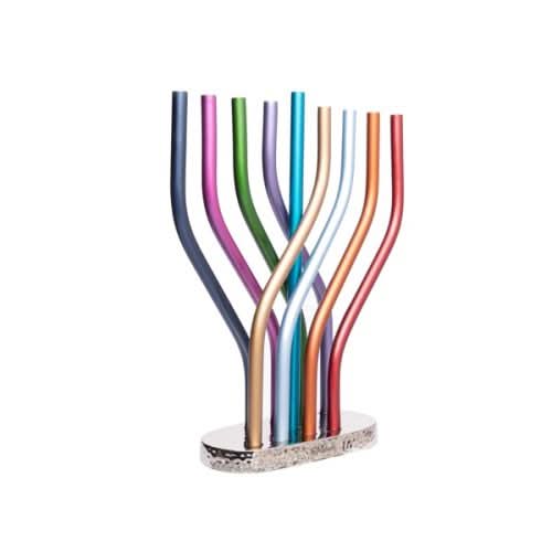 חנוכייה "שלהבת" (24*8*30.5 ס"מ) מאלומיניום בגימור צבעוני, האמן יאיר עמנואל.