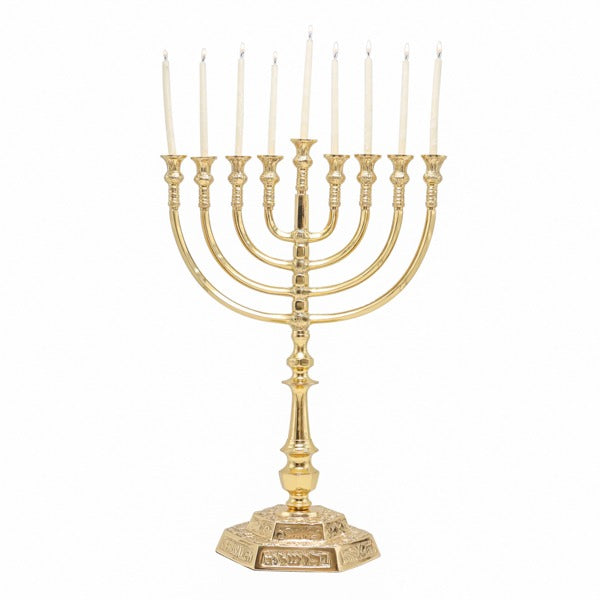 חנוכייה קלאסית מפוארת מנחושת (גודל: 32*47 ס"מ) מוזהב - ע"י האמן יאיר עמנואל