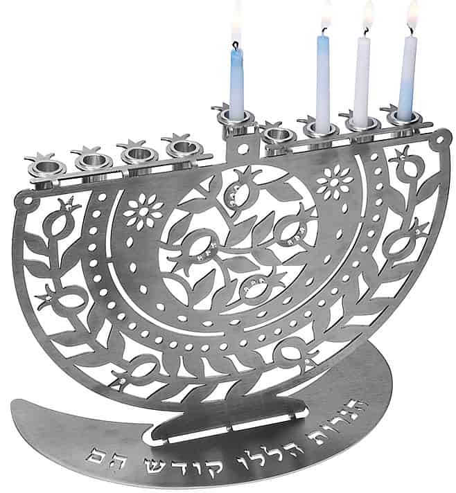 חנוכיית מתכת (29*12*7 ס"מ) דגם "רימונים זכוכית" לנרות - אמנית היודאיקה דורית קליין