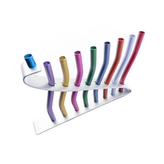 חנוכייה (17*4*26 ס"מ) מאלומיניום בגימור צבעוני, האמן יאיר עמנואל