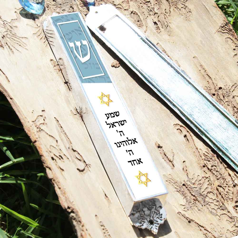 "Shema Yisrael" metal mezuzah case (10 cm peel) elegant with silver plating and epoxy coating