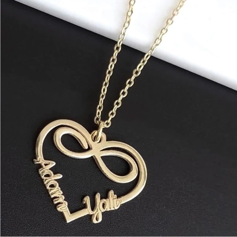 "Infinity Heart" necklace made of 925 silver or gold-plated brass with 2 lovers' names