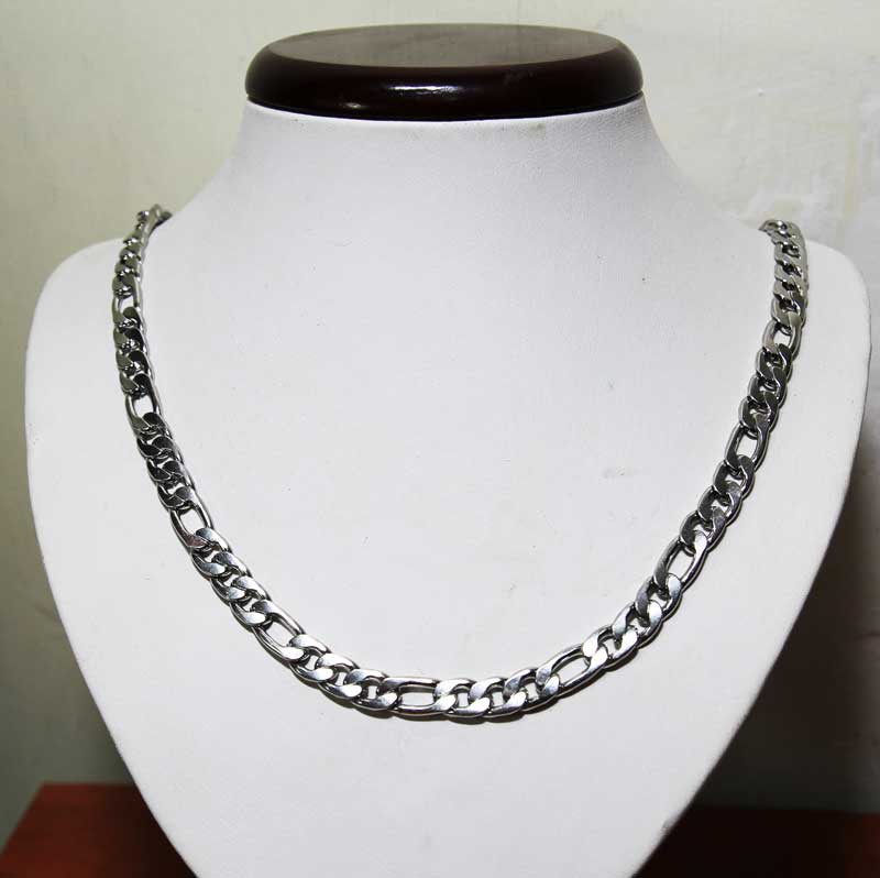 Thick (8 mm) and long (60 cm) stainless steel Figaro chain