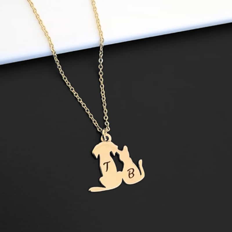 "The Cat and the Dog" necklace made of 925 silver or gold-plated brass with 2 letters to choose from