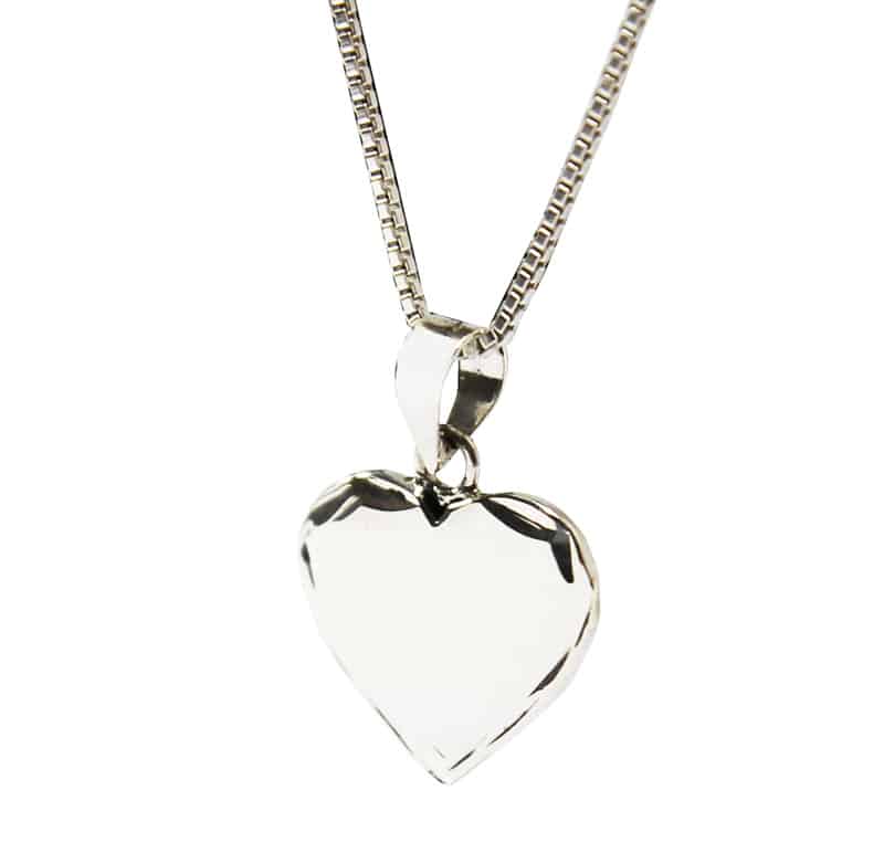 Small heart necklace made of 925 silver with decorations around it, for engraving or not.