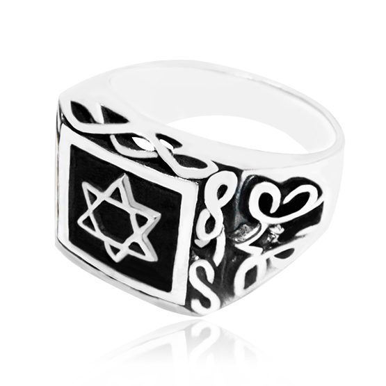 925 sterling silver men's ring with Star of David and decorations