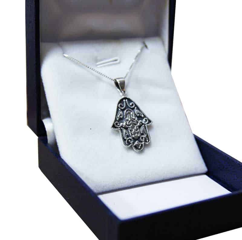 925 silver hamsa necklace (2.7*2.1 cm) with decorations