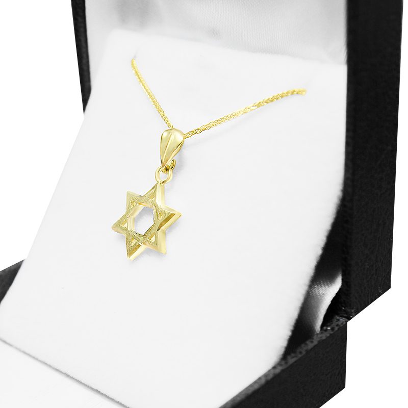 Star of David pendant (1.6*1.4 cm) in 14k yellow gold for a man or woman