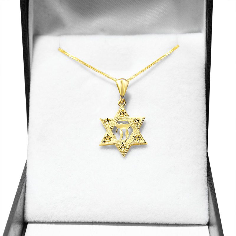 "Star of David" pendant with "Hai" (1.6 cm) in 14k yellow gold