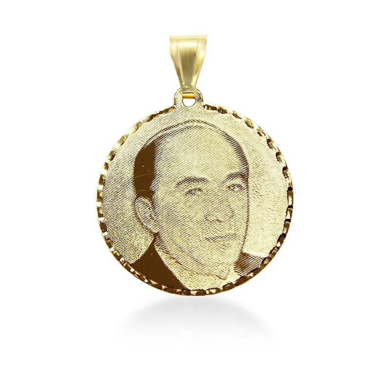 14k yellow gold pendant in the shape of a "medium" circle (2.5 cm) with a high-quality photo engraving