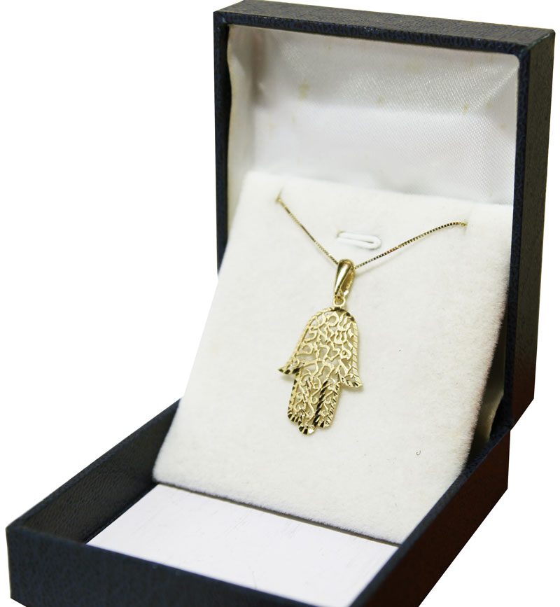 Hamsa Pendant (2.8*1.8 cm) "Shema Israel, our God is one" in 14k yellow gold