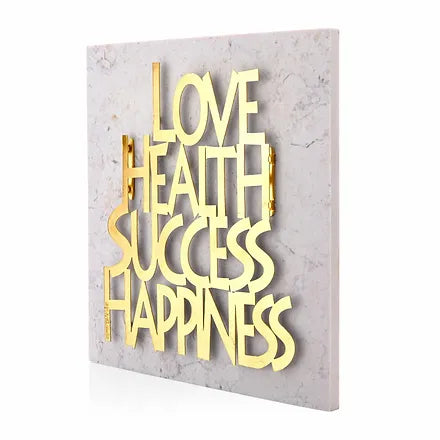 מתלה (20*20 ס"מ) "LOVE, HEALTH, SUCCESS, ..." במגזרת ממתכת ציפוי זהב על רקע דמוי אבן - האמנית דורית קליין