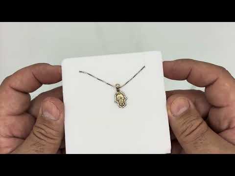 שרשרת חמסה מרוקעת קטנה (1.5*1.2 ס"מ) מכסף 925 ציפוי זהב אדום, עם קריסטלים