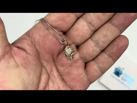 שרשרת חמסה מרוקעת קטנה (1.5*1.2 ס"מ) מכסף 925 ציפוי זהב אדום, עם קריסטלים