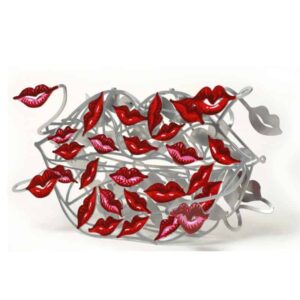 סטנד “100 נשיקות” ממתכת (30*40 ס"מ) הדפס צבעוני דו צדדי. מעוצב ומיוצר ע"י האמן דוד גרשטיין. מחיר מבצע אתר מתנות ישראל